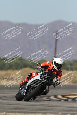 media/Oct-13-2025-Moto Forza (Mon) [[a66d839500]]/4-C Group/Session 3 (Turn 16)/